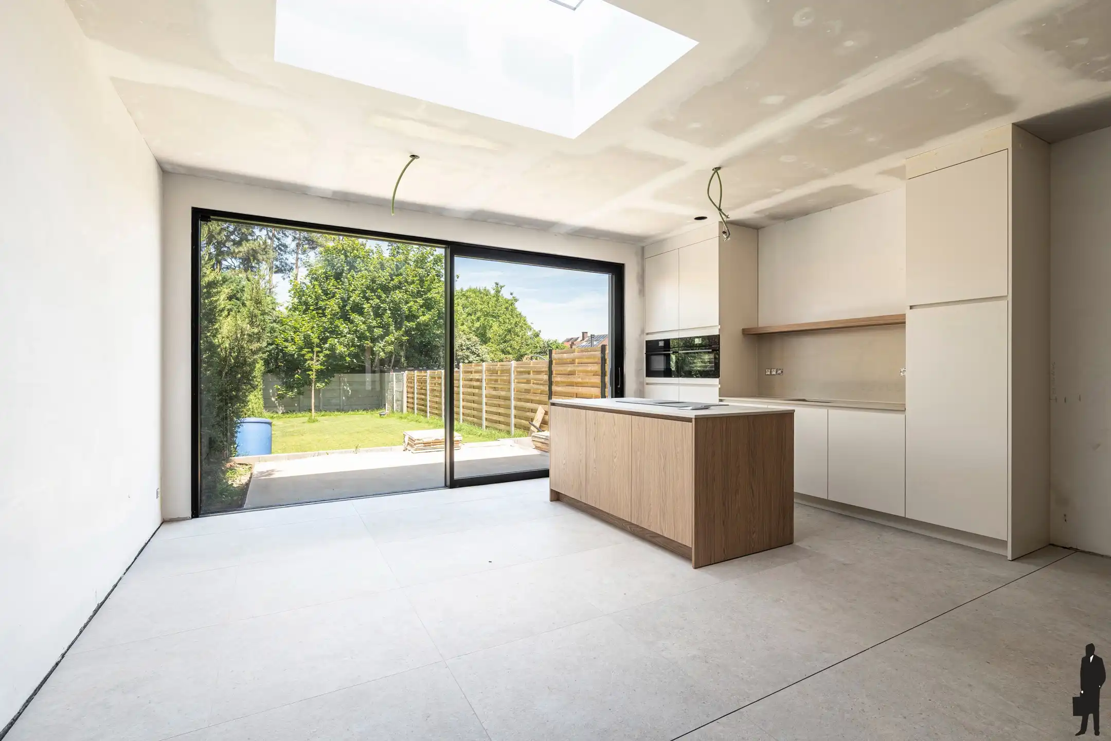 Hedendaagse nieuwbouwwoning met 4 slpk en 2 badks! foto 6