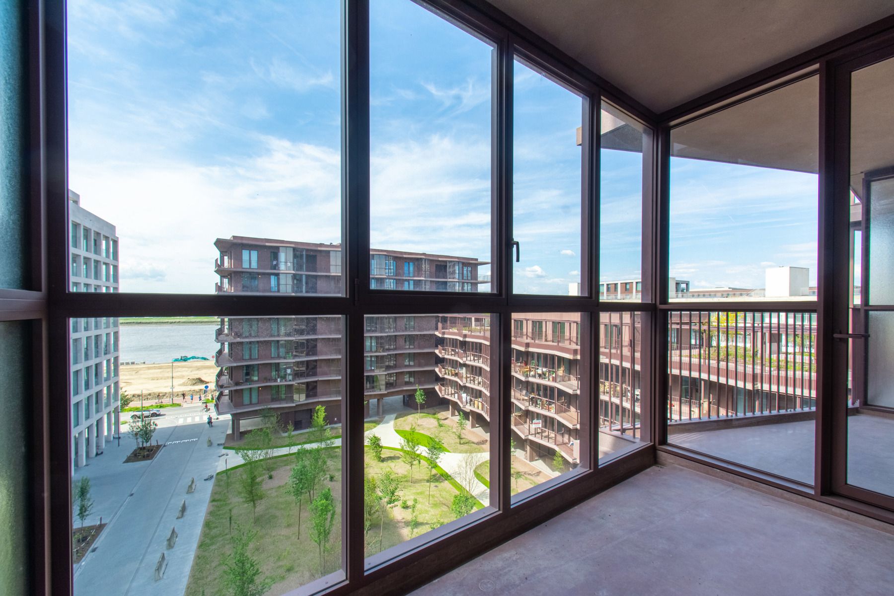 Lichtrijke studio met terras dicht van de Schelde  foto 6