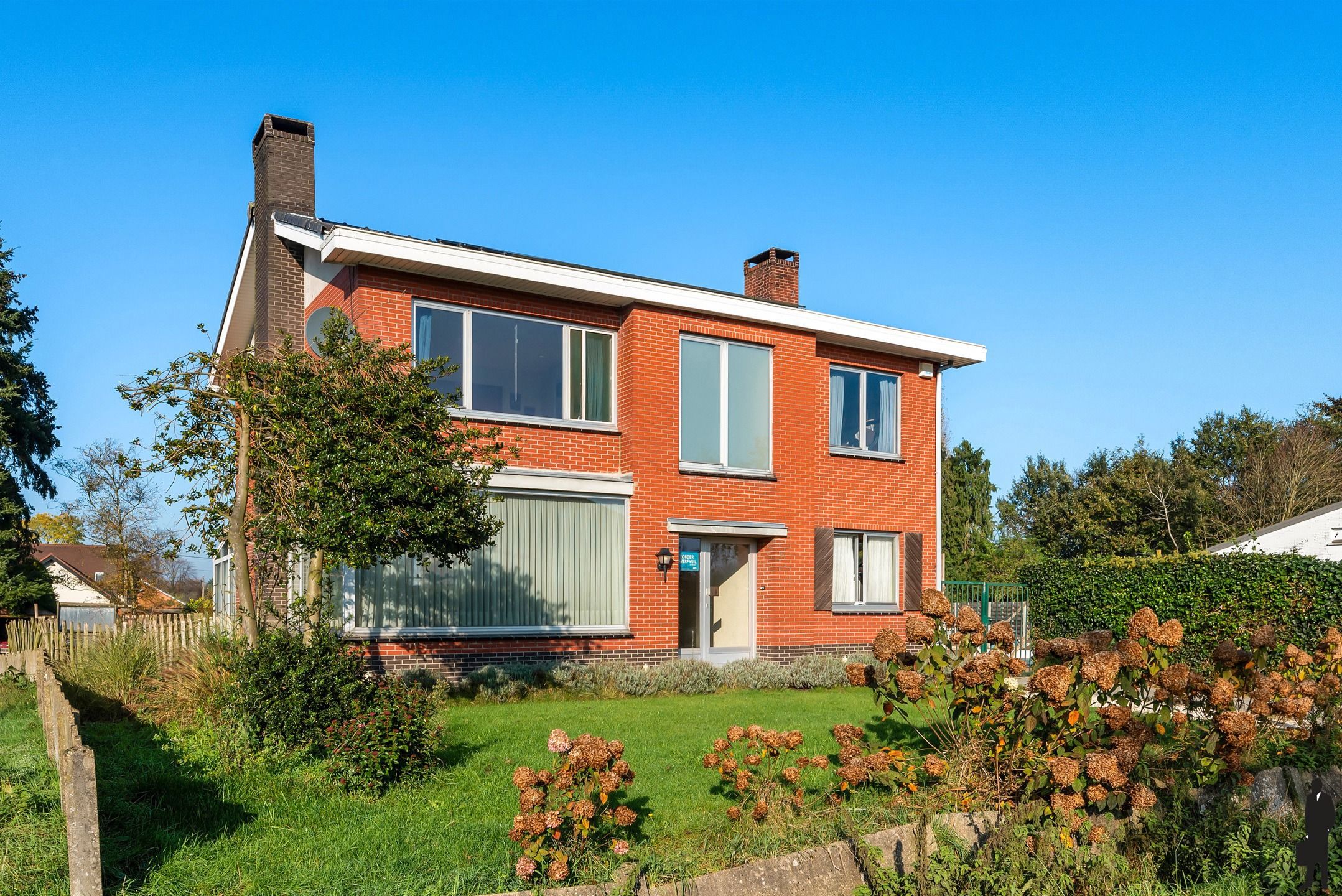 Hoofdfoto van de publicatie: Woning met 4 slaapkamers  op een perceel van ca. 720m²