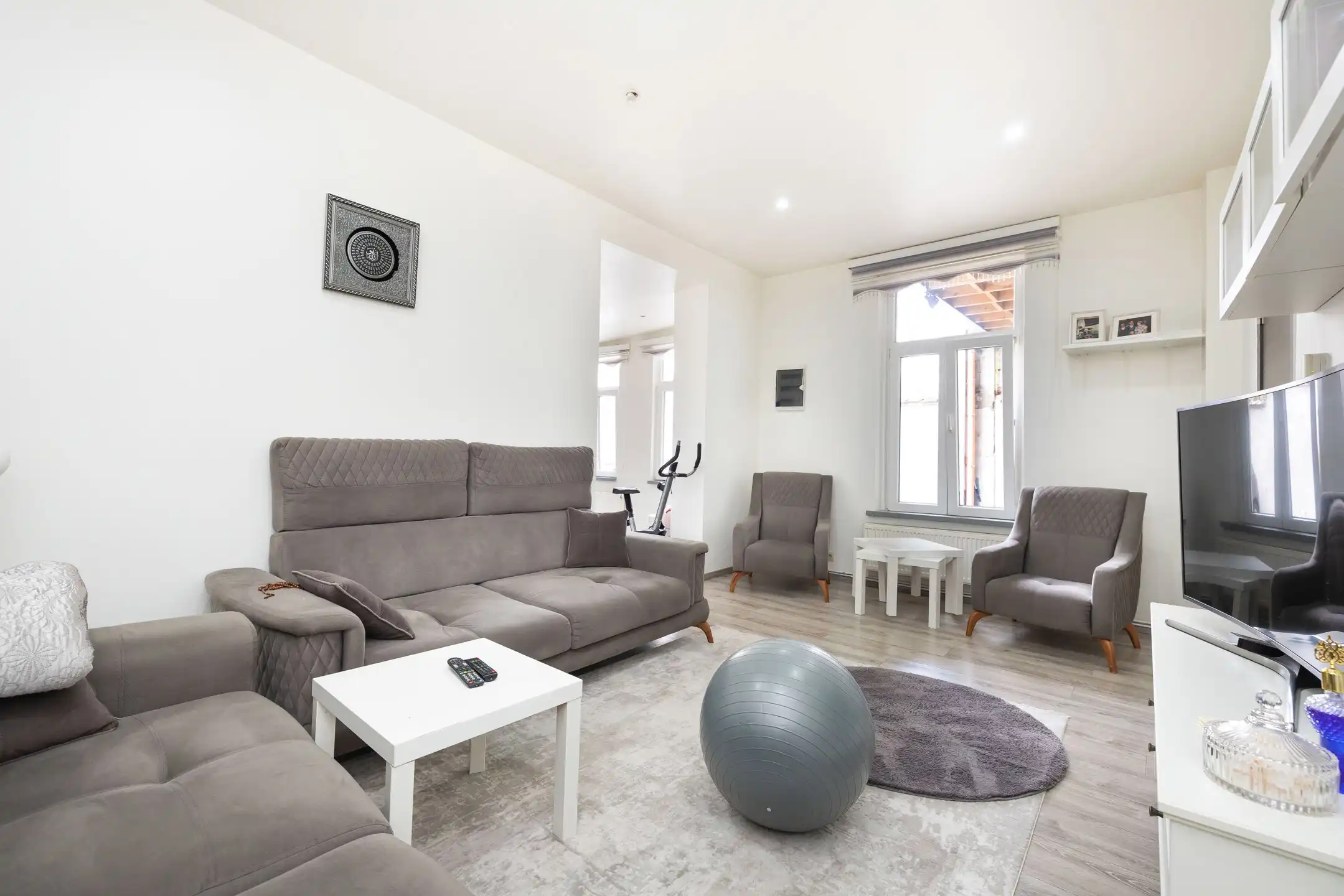 Gebouw te koop foto 8