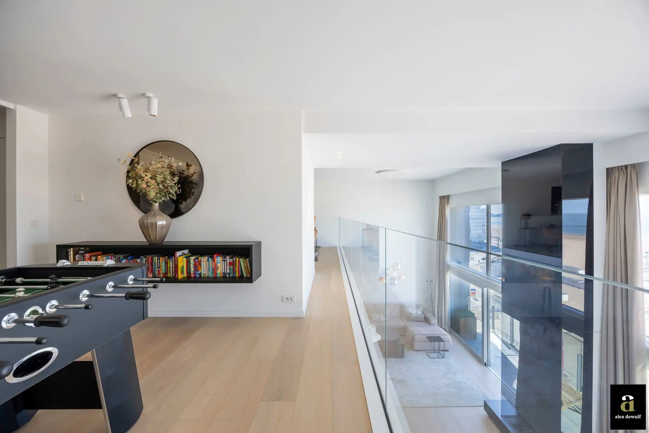 Exclusieve mezzanine met panoramisch frontaal zeezicht – Residentie Royal Navy foto 34
