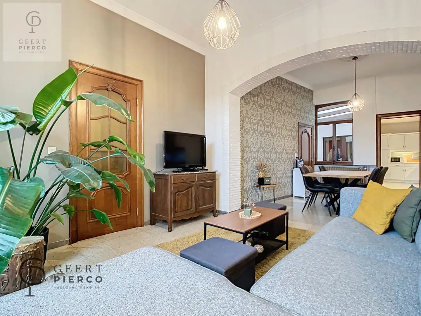 Gezellige gezinswoning met charme en potentieel foto 5