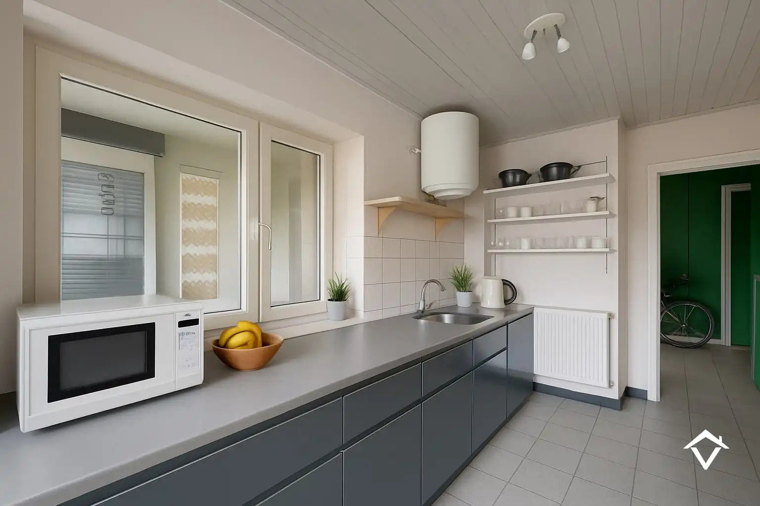 Ruime gezinswoning op perceel van 1126 m²  - tal van mogelijkheden! foto 11