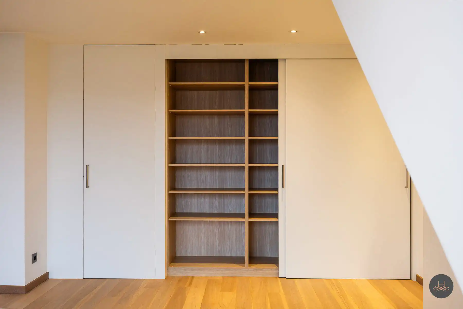 Zeer ruim triplex appartement in centrum Haacht foto 22