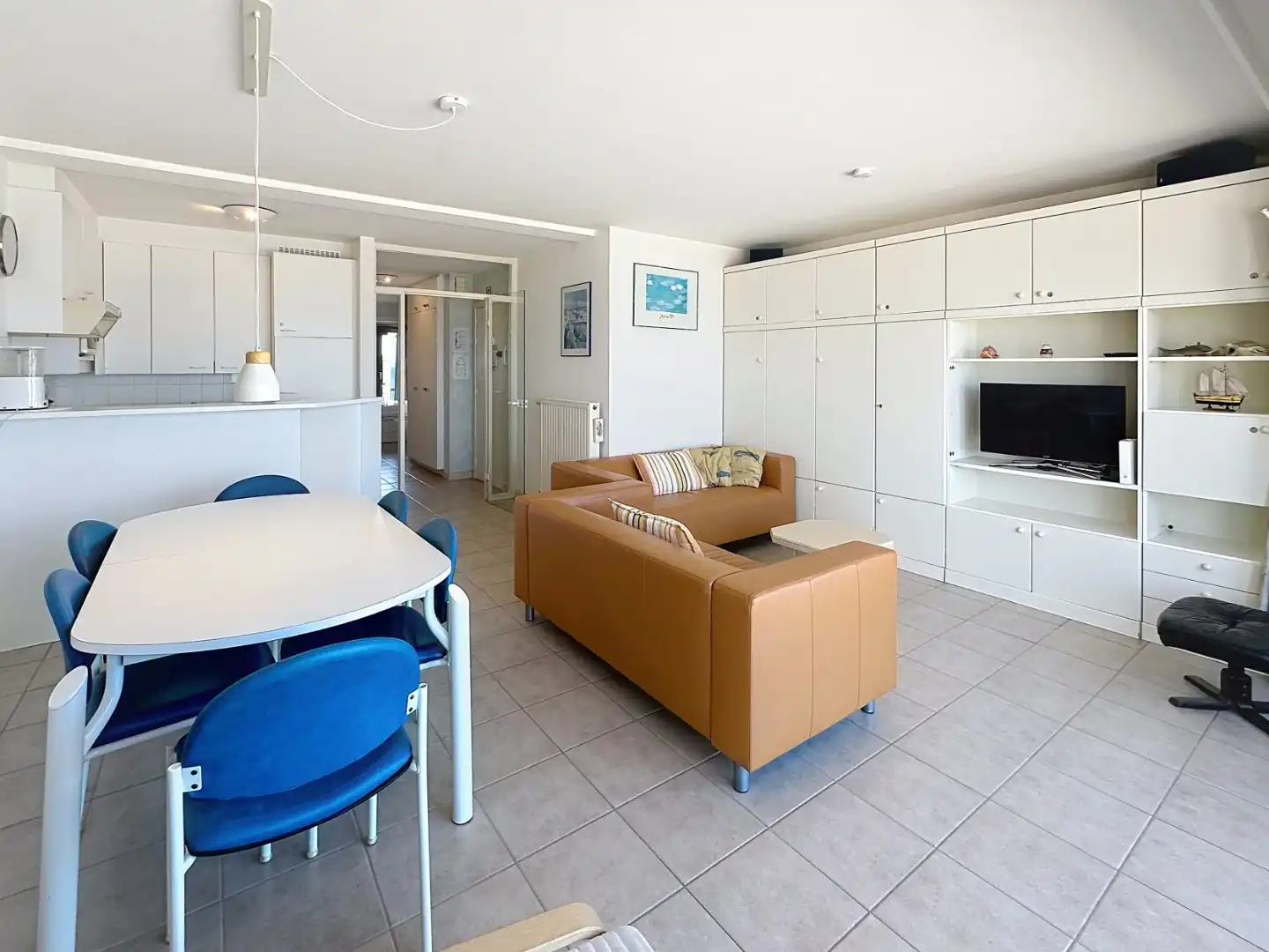 Appartement te koop met frontaal zeezicht op de Zeedijk foto 4