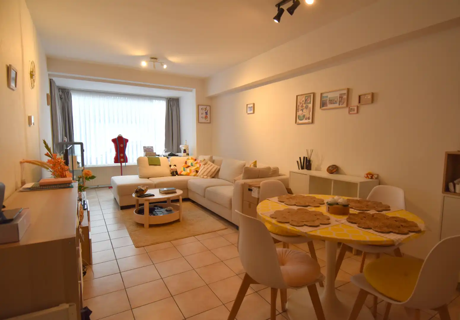 Interessant opbrengsteigendom met 6 appartementen te koop in Heule foto 5
