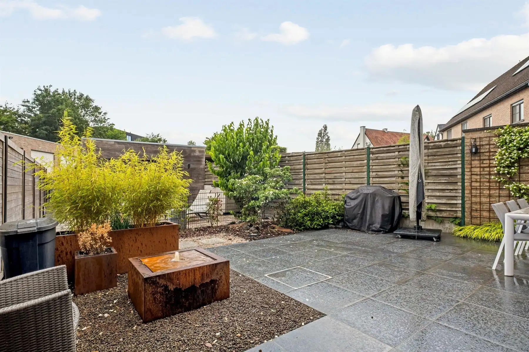 Instapklare woning met 3 slaapkamers en ingerciht zolder foto 14