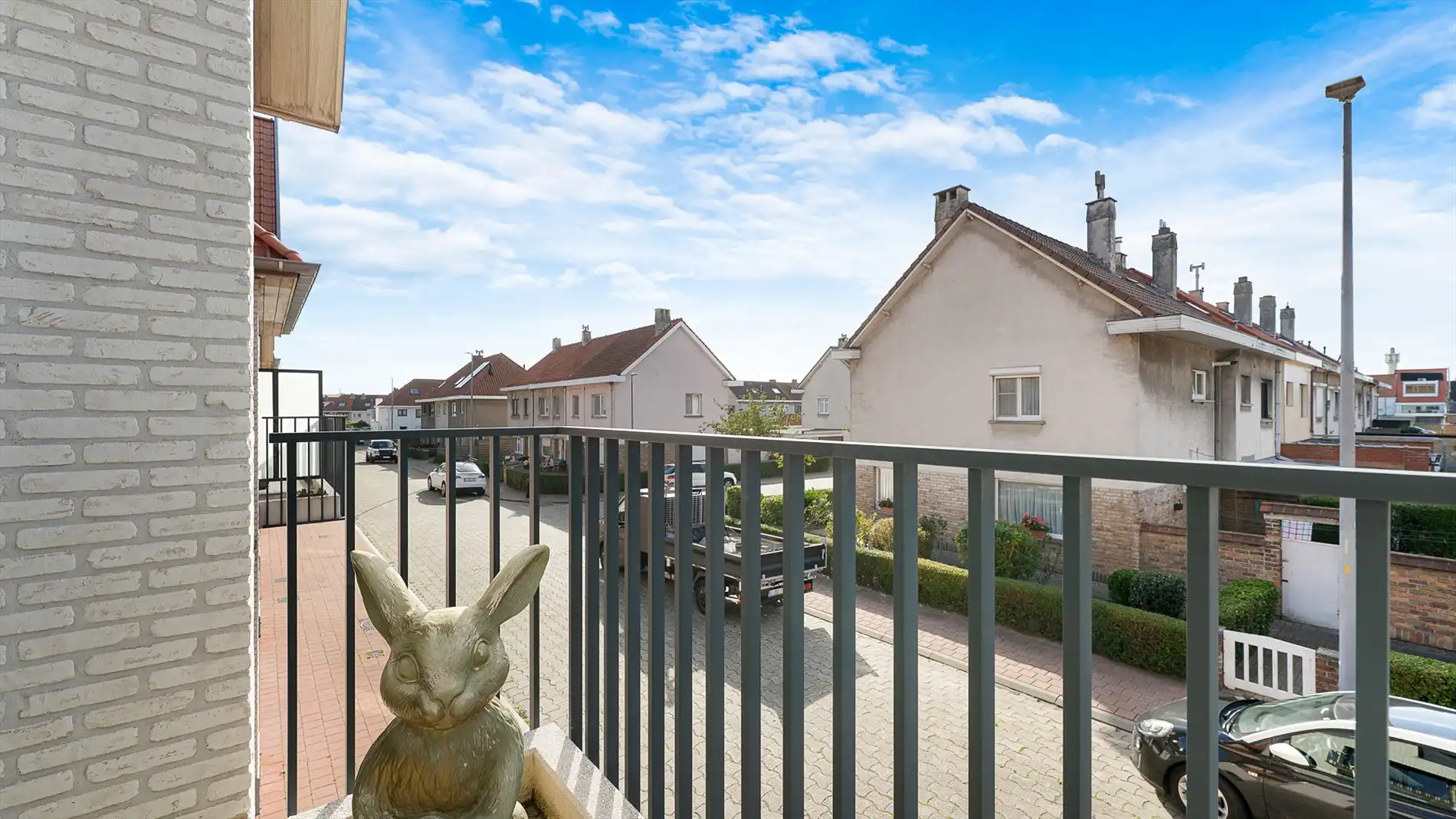 Ruime, recente woning op uitstekende ligging foto 11