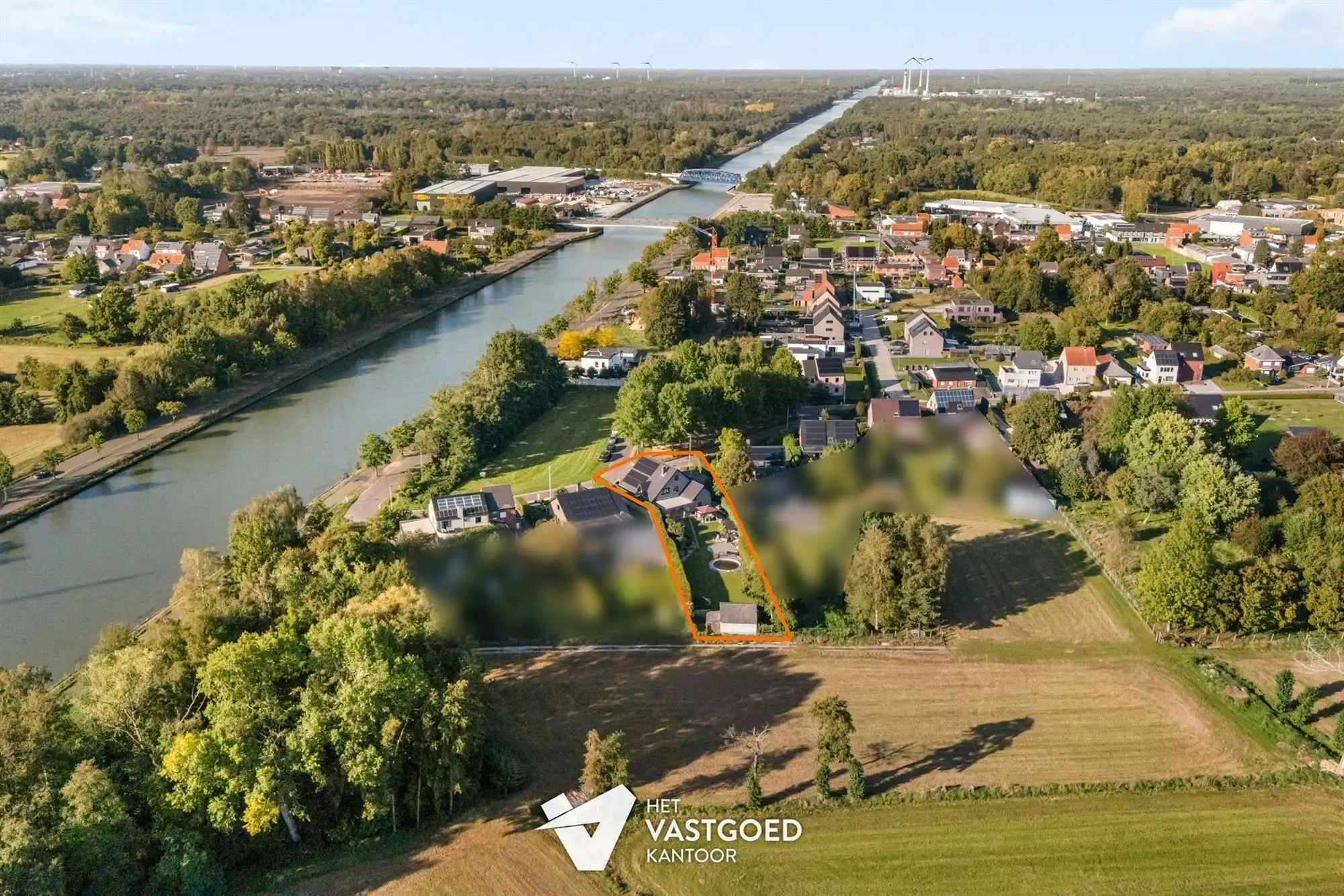 ZEER RUIME, GERENOVEERDE WONING OP TOP-LIGGING! foto 46