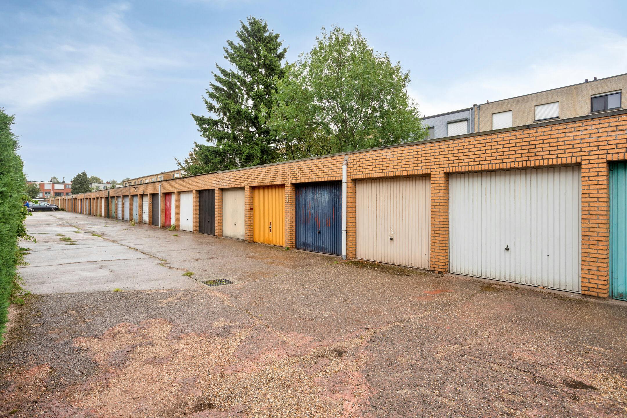 Appartement met 2  a 3slaapkamers en garage te koop in Hoevenen! foto 21