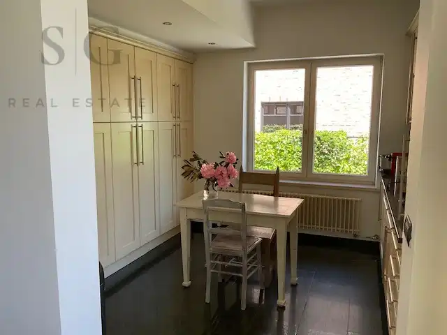 Interbellum villa in Bree centrum foto 21