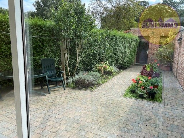 Ruime woning met afzonderlijk appartement op een perceel van 858 m² in Mol. foto 46