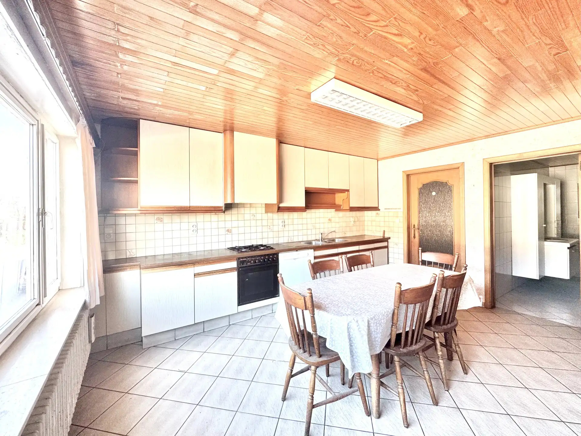 MAGAZIJN MET TWEEWOONST - 1.052 M² foto 25