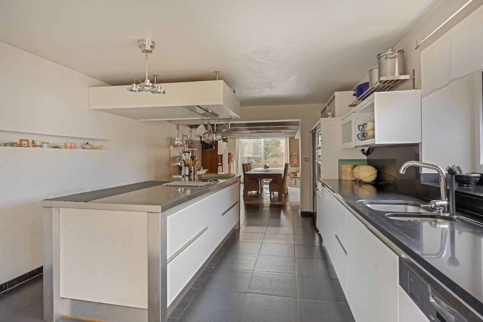Charmante hoevewoning met schuur in het pittoreske Borgloon-Jesseren foto 14