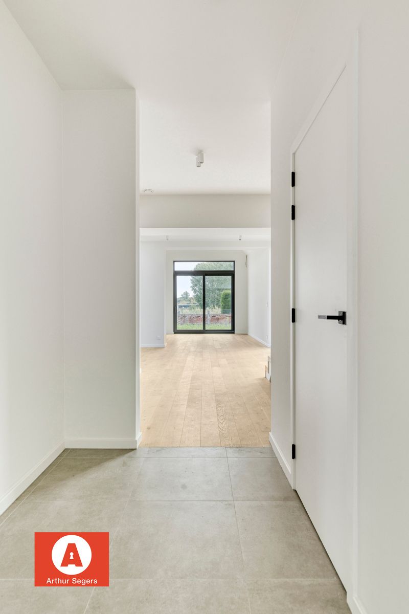 Luxe energiezuinige HOB mét 2 badk vlakbij Buggenhout-bos.  foto 5