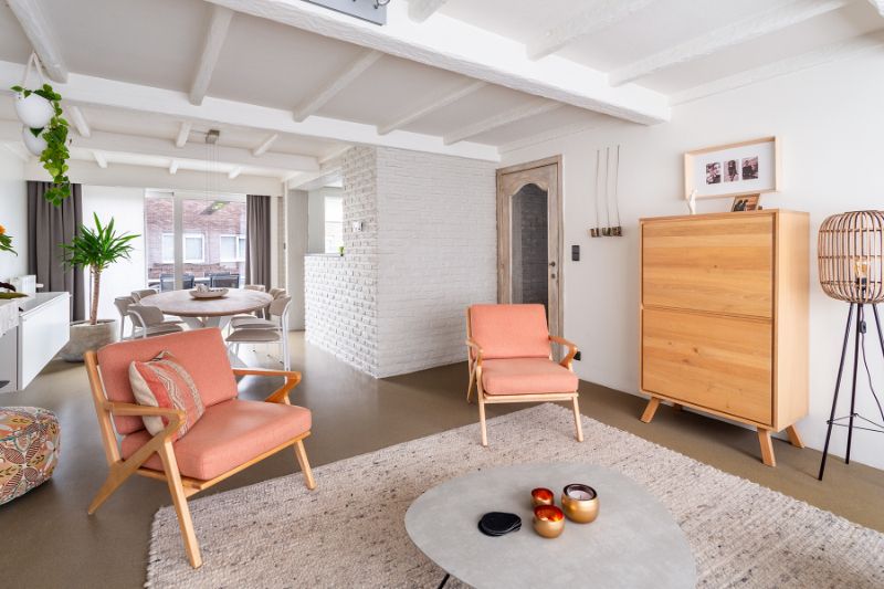 Instapklare woning, zee van ruimte, terras, P! foto 8