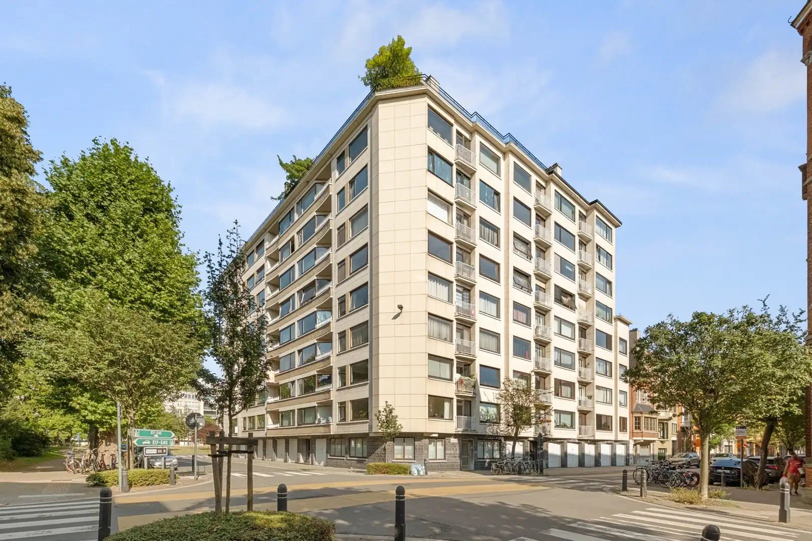 Ruim en lichtrijk 2-slaapkamerappartement met mooi uitzicht in Gent foto 15