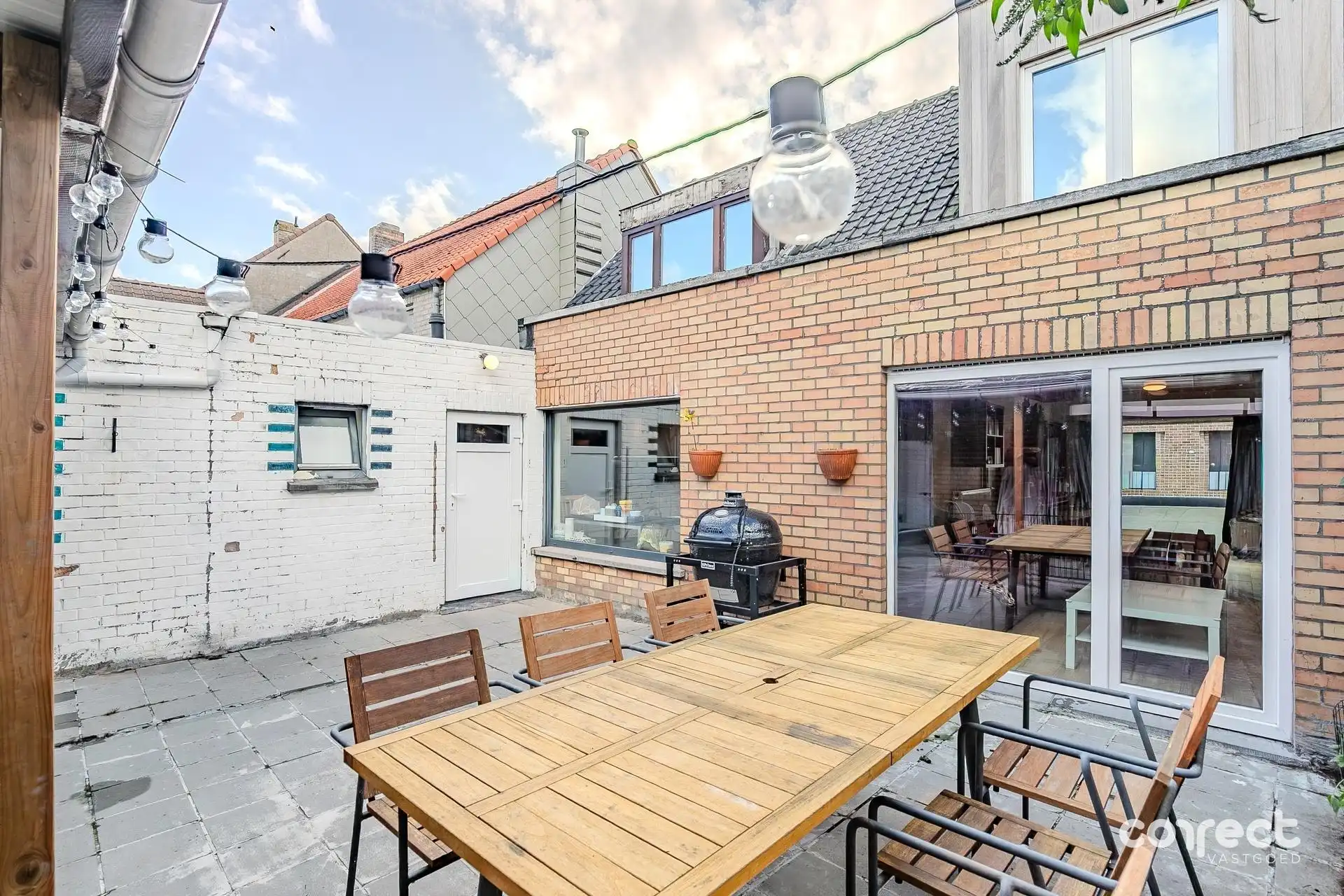 Gezinswoning met 3 slaapkamers en garage. foto 11