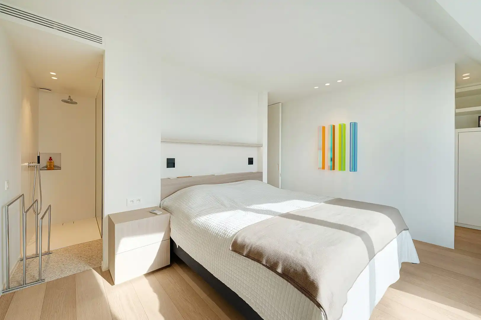 Prachtig duplexappartement met 3 slaapkamers en panoramische uitzichten in het Zoute. foto 17