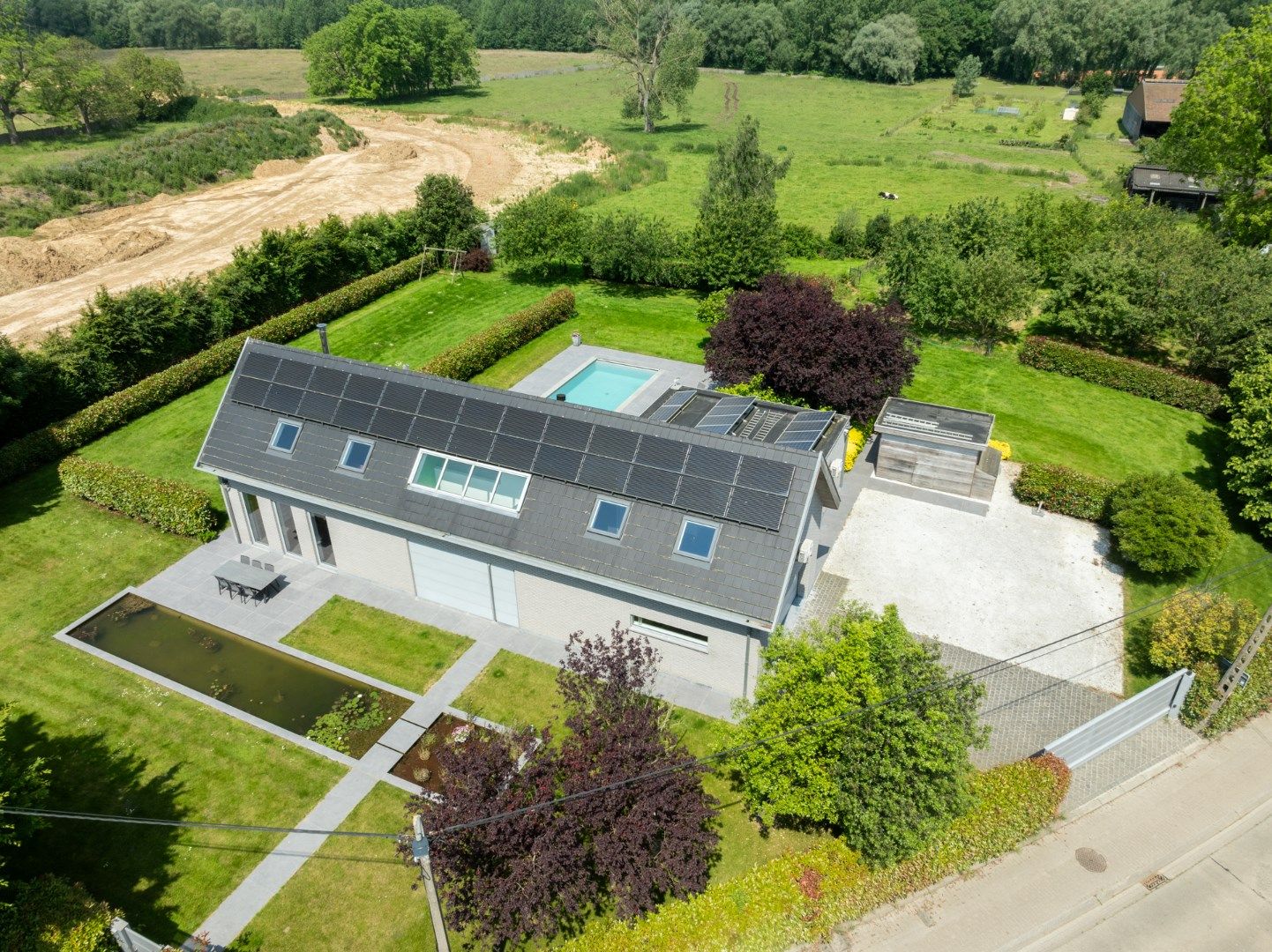 Zeldzaam! Landgoed 4035m² met quasi energie neutrale villa (322m²) te Opwijk foto 39