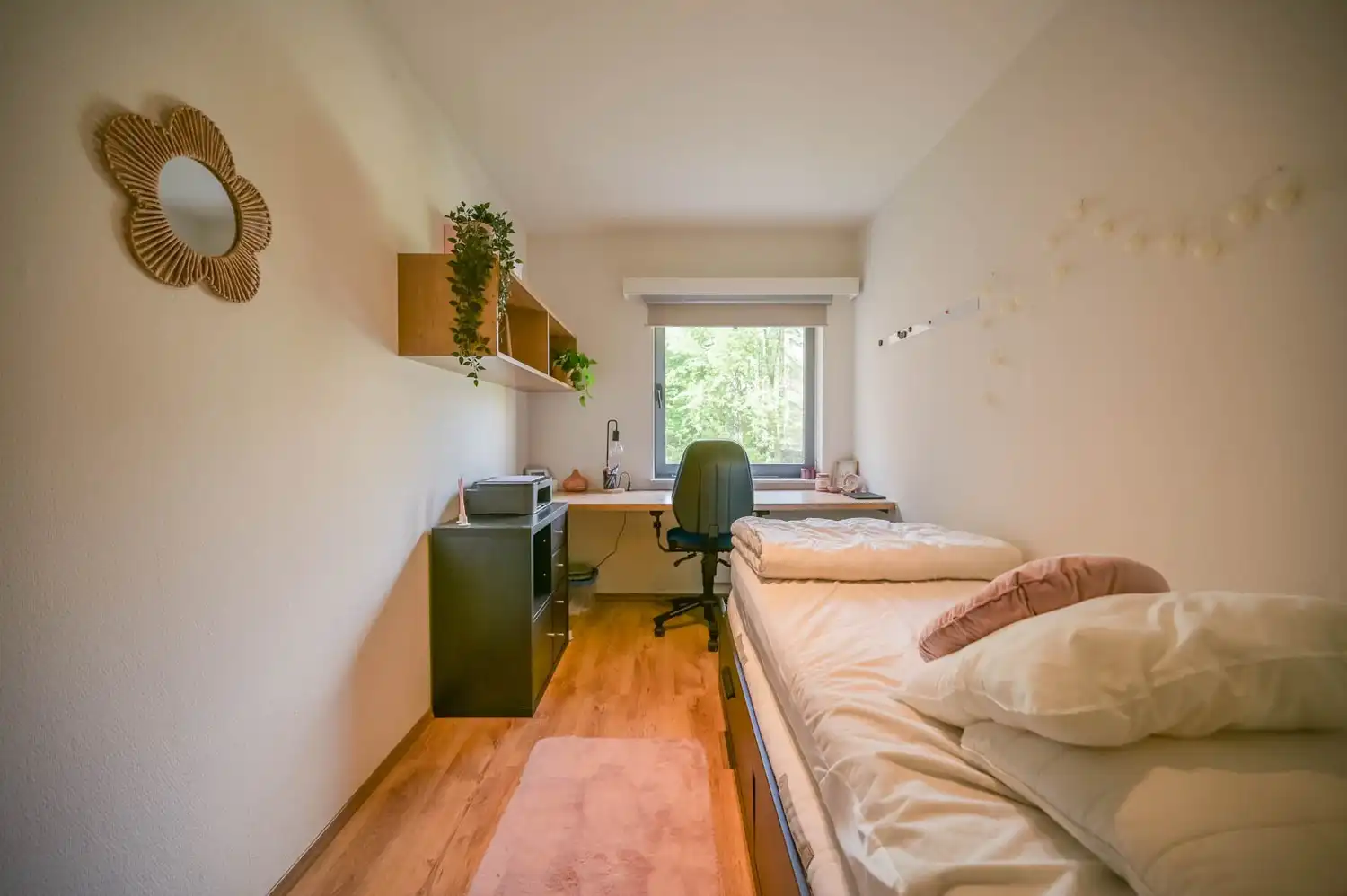 Ruim en lichtrijk appartement met 3 slaapkamers, een terras en een dubbele garagebox nabij het UZ Gasthuisberg te Leuven! foto 12