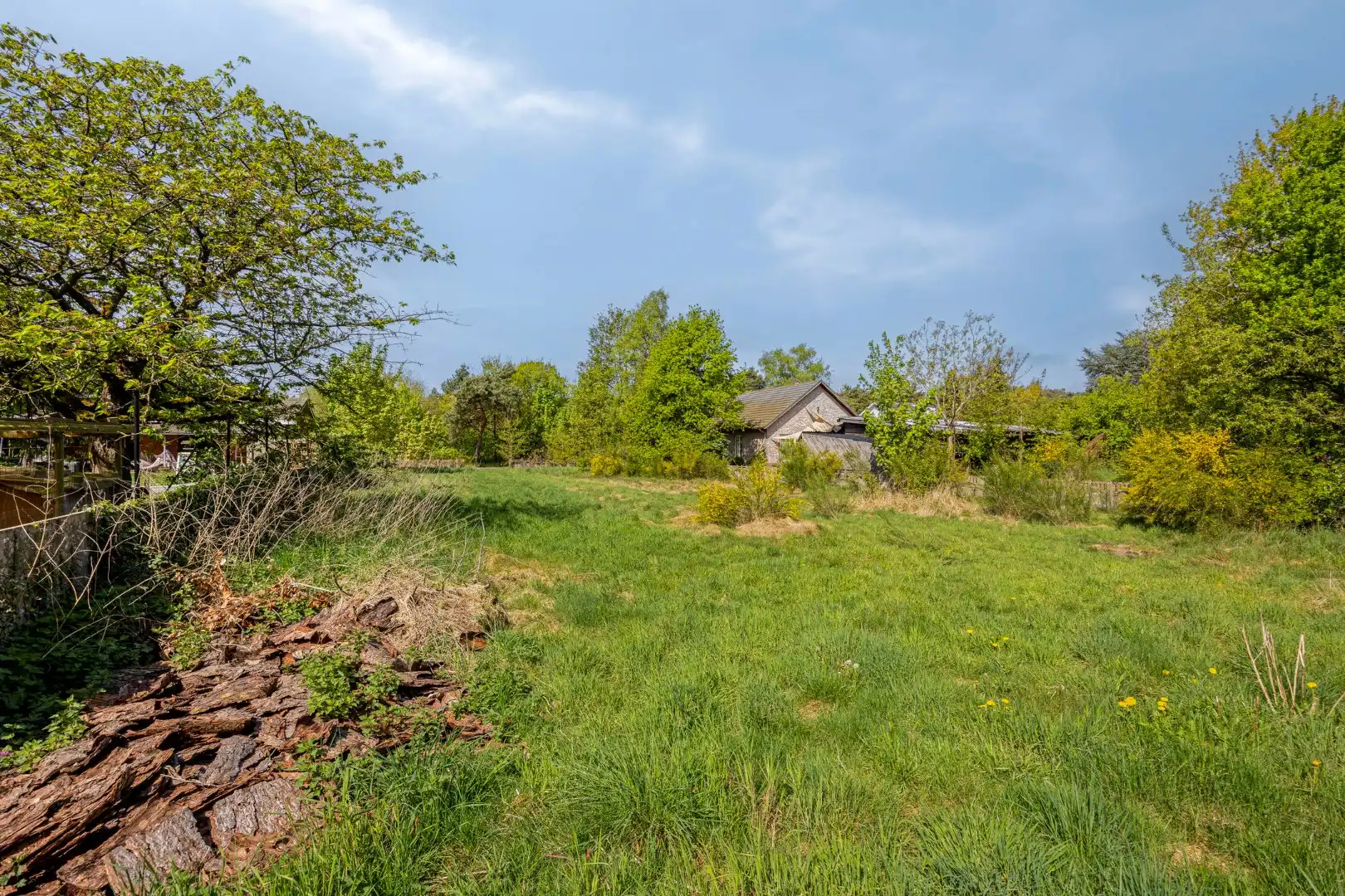 Prachtig gelegen bouwgrond van 1.277 m² voor ruime open bebouwing ! foto 22