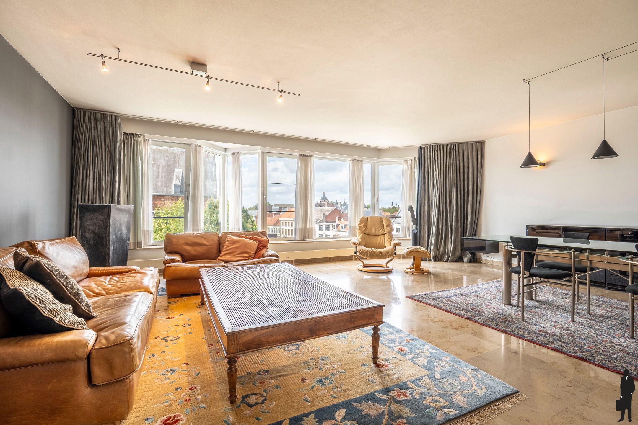 Appartement van ca. 134 m² aan de Grote Markt foto 7