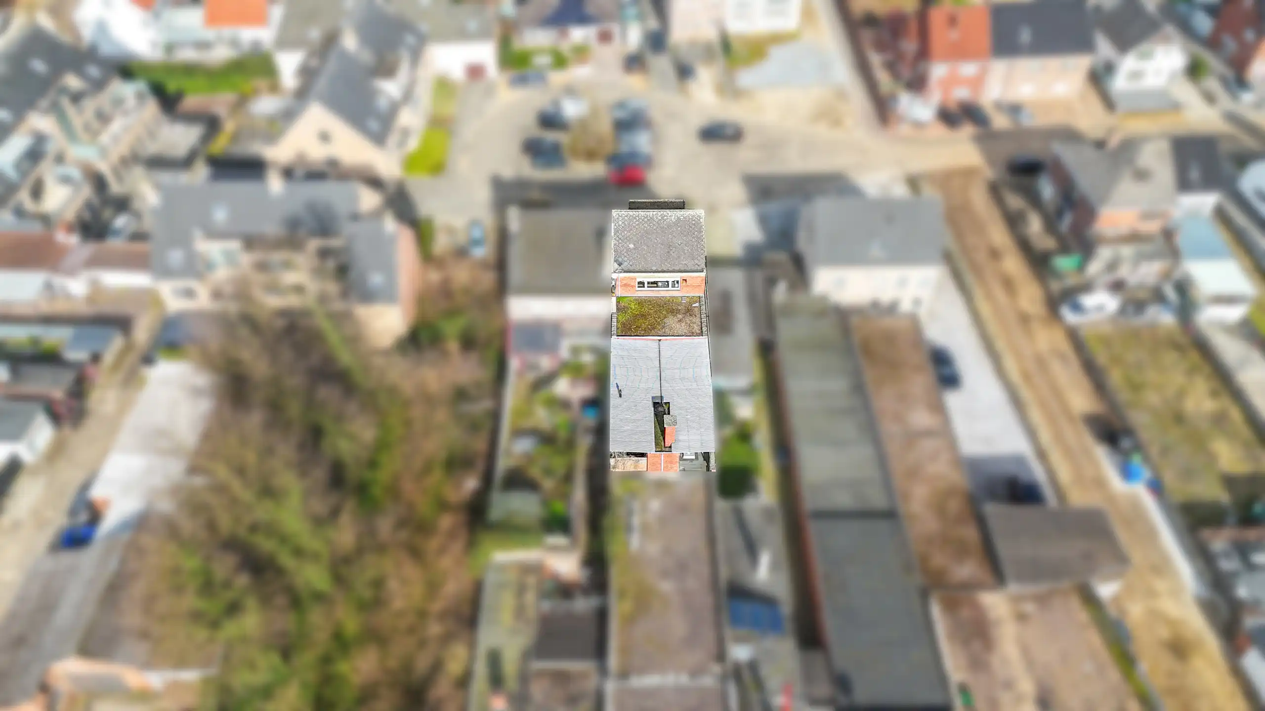 Ruwbouw woning om af te werken met opslagruimte in Heusden! foto 9