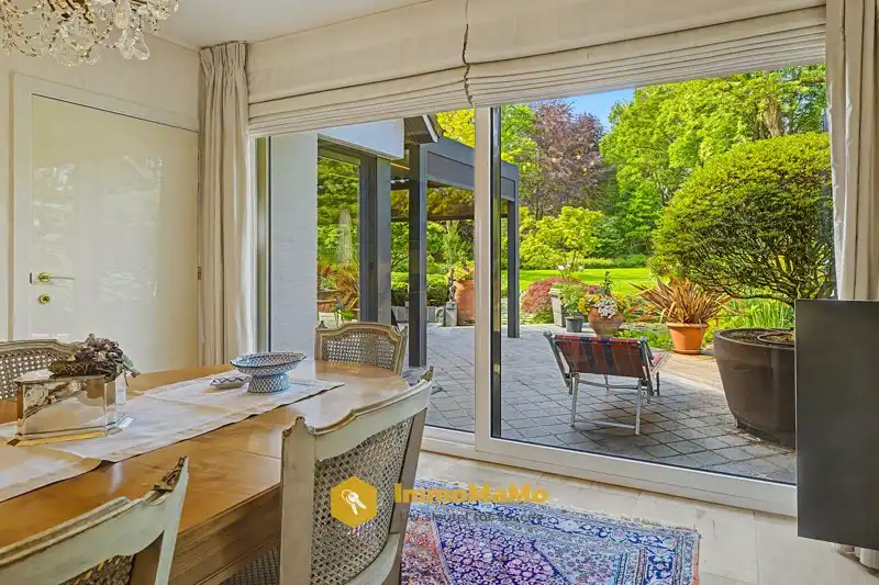 STIJLVOLLE VILLA OP 10.397m2 MET AANGELEGDE PARKTUIN - TE KOOP foto 8