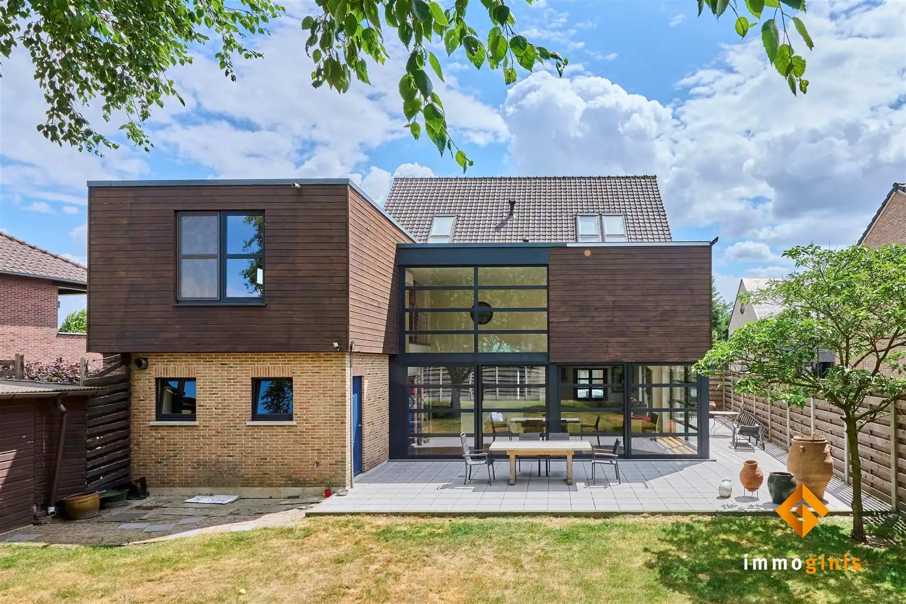 Zéér ruime woning met 3 tot 6 slaapkamers en praktijkruimte. Perceel van 7a86ca in centrum Bocholt! foto 22