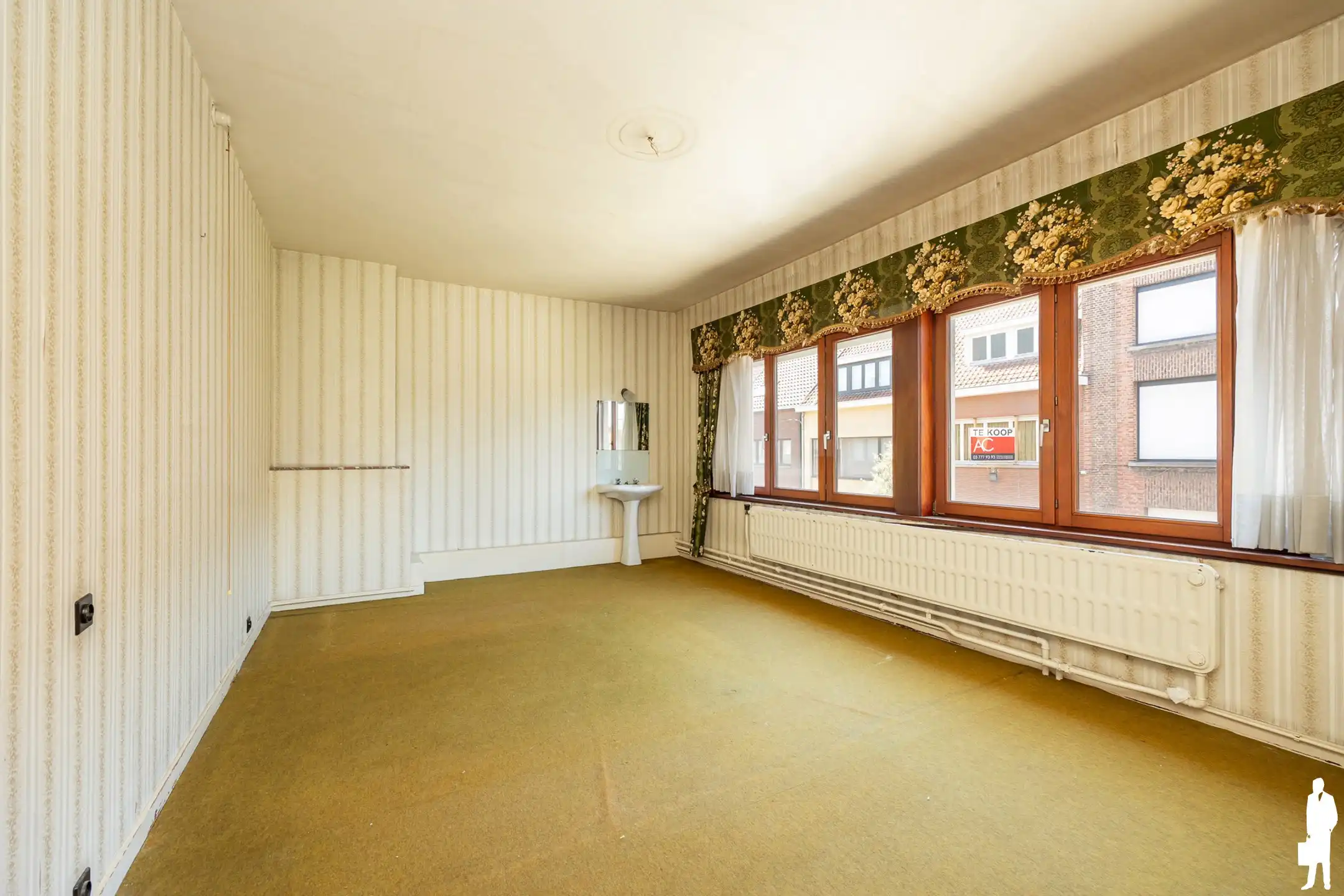 Ruime gezinswoning met zonnige tuin in Burcht foto 11
