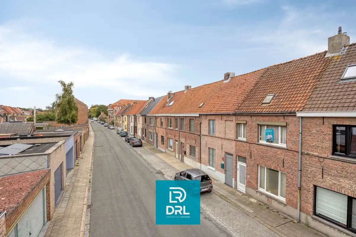 Af te werken woning met grote werkplaats/loods te Sint-Kruis. foto 24