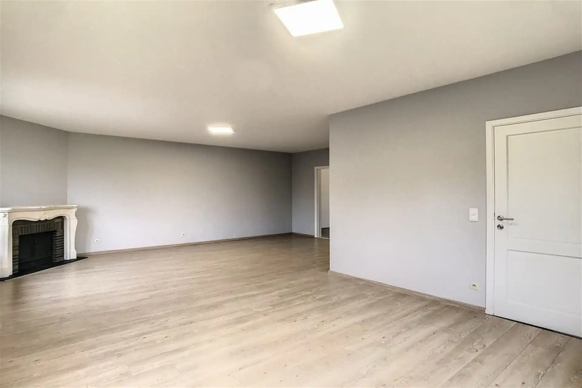 Villa met mooie tuin in rustige straat foto 9