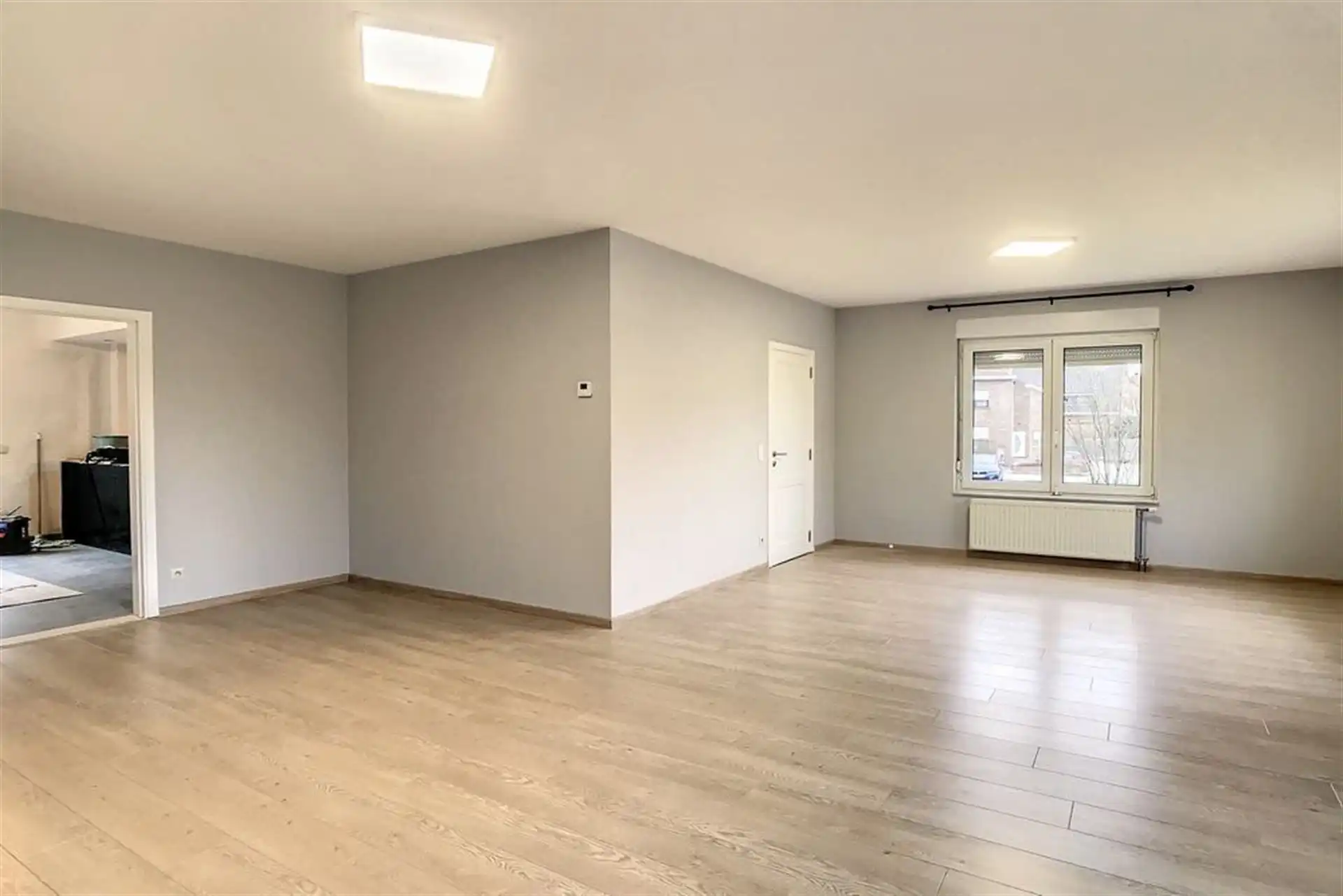 Villa met mooie tuin in rustige straat foto 9