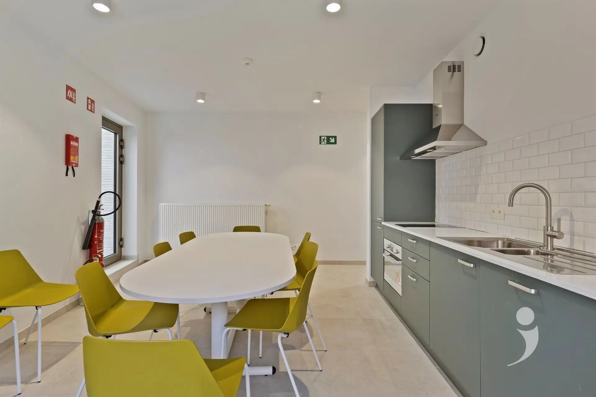  College House  01.06 foto 3