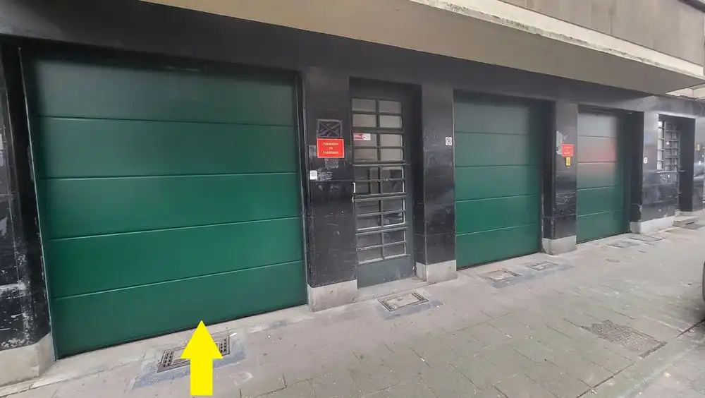 Garage te huur Lange Leemstraat 2 - 2018 ANTWERPEN