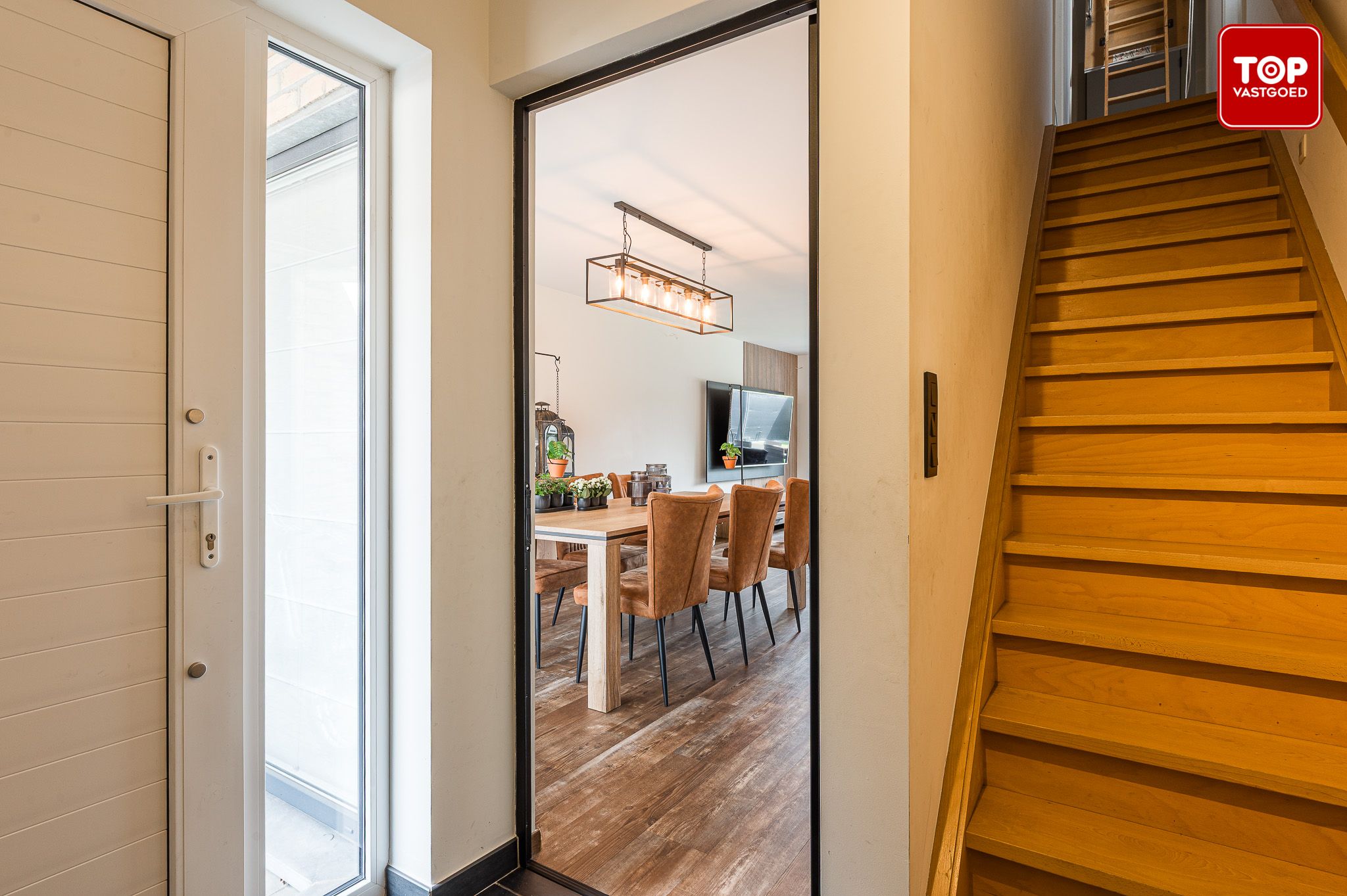 Instapklare woning met 3 slaapkamers in rustige wijk foto 3