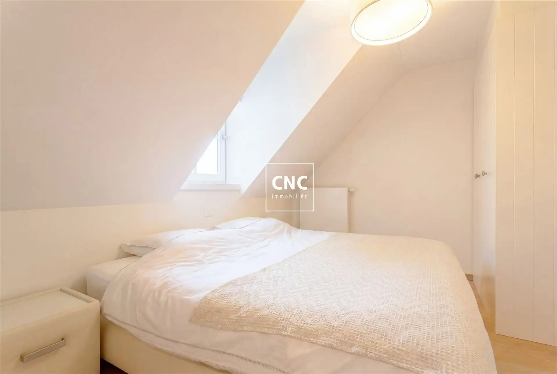 Duplex-appartement met zonneterras op toplocatie in Knokke foto 13