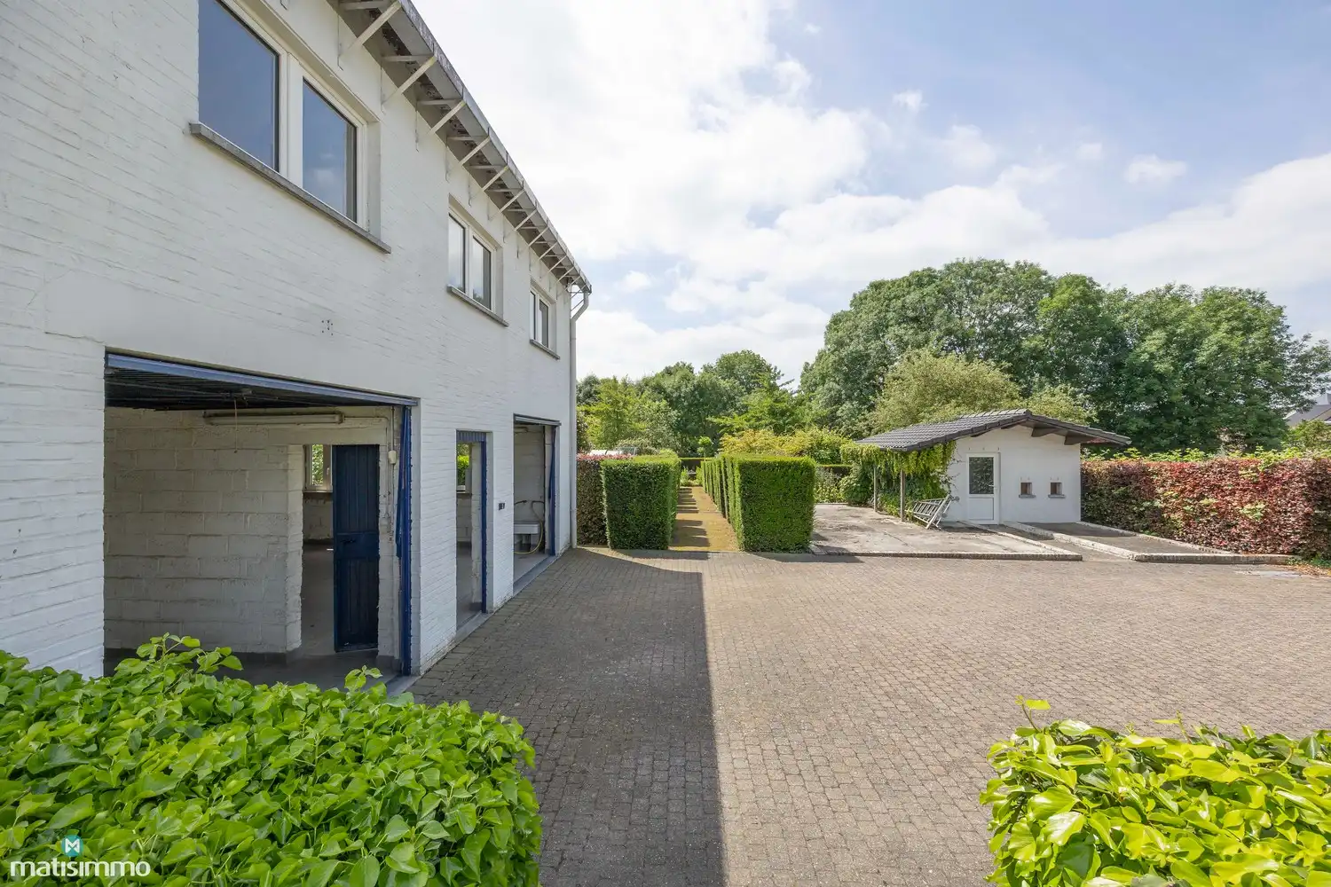 VERRASSEND RUIME, VRIJSTAANDE WONING MET MULTIFUNCTIONELE RUIMTE (TANDARTSPRAKTIJK), DUBBELE GARAGE EN RUIME ZUIDWEST-GEORIENTEERDE TUIN IN VAL-MEER foto 48