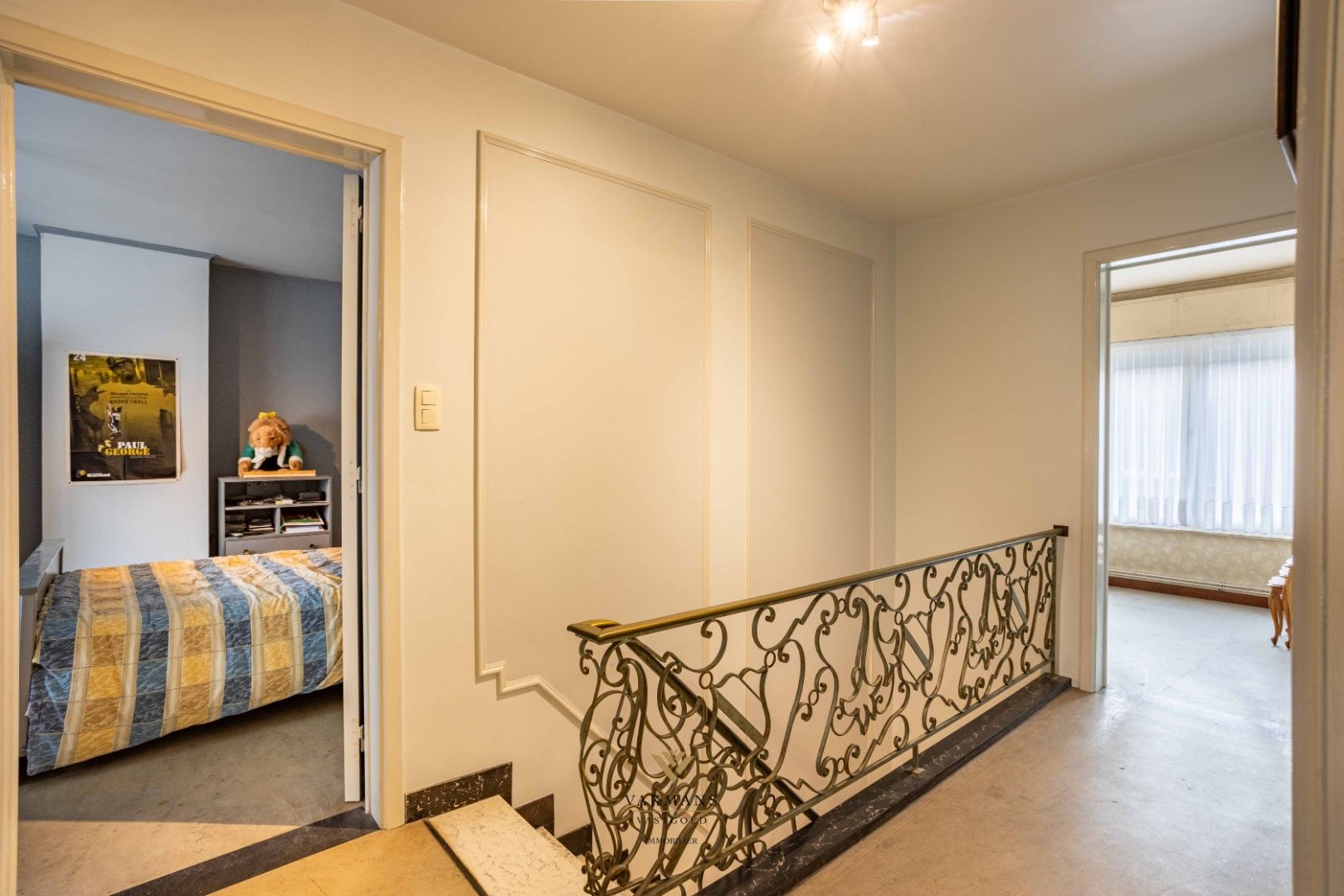 Zeer toffe ruime woning met garage en tuin foto 13