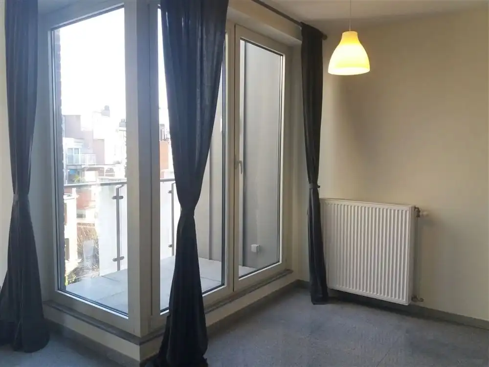 Ruim appartement met terras foto 4