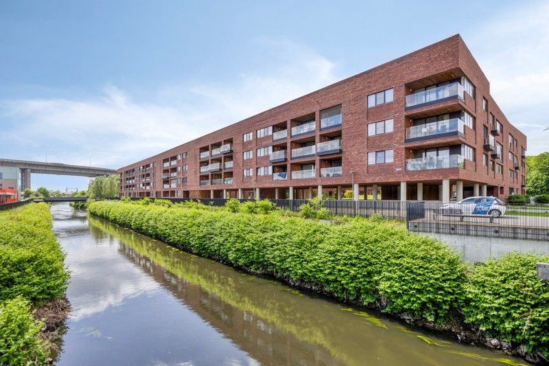 💎 EPC A | Modern appartement met zicht op park en kanaal foto {{pictureIndex}}