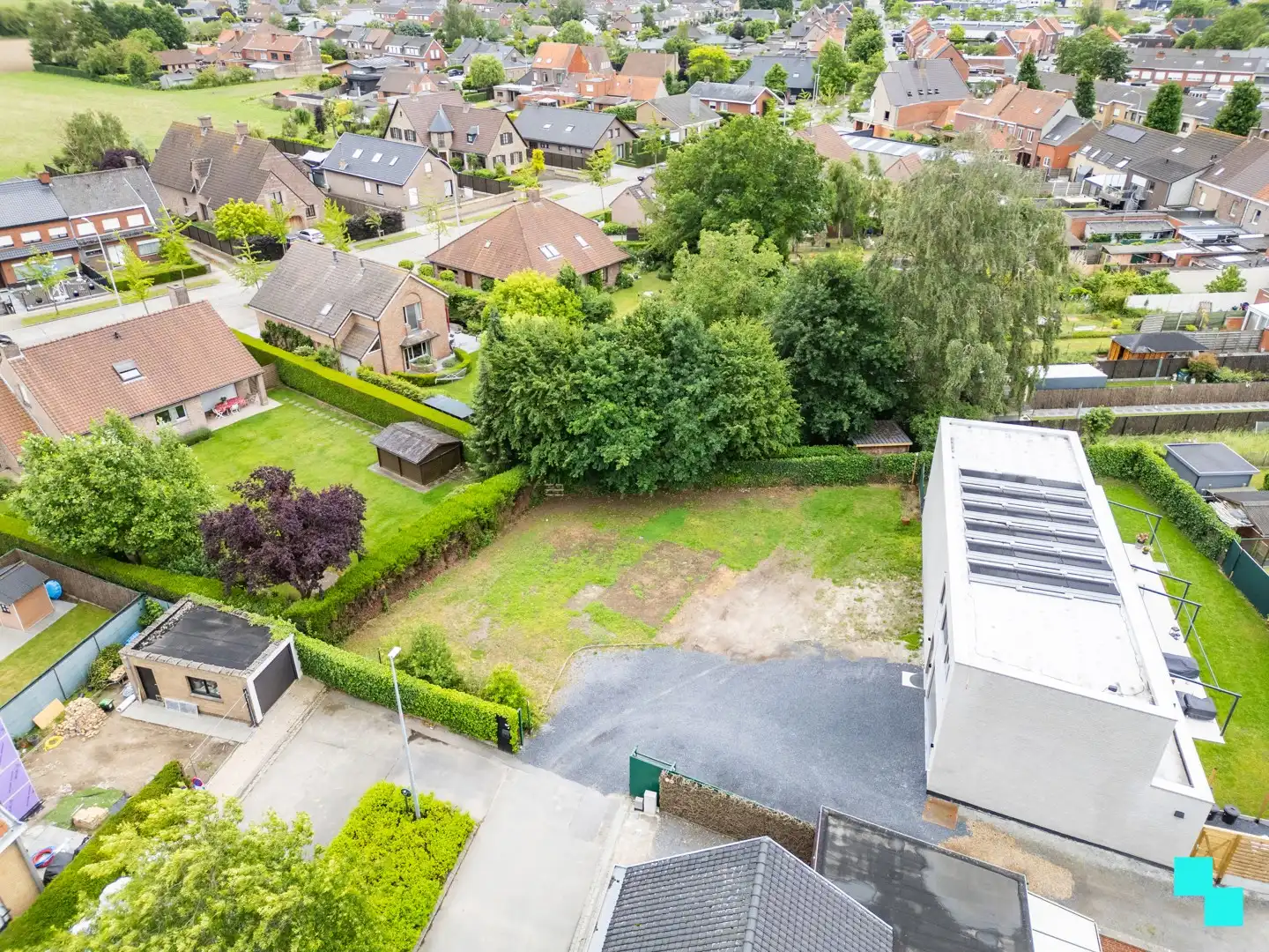 Bouwgrond voor open bebouwing in rustige residentiële omgeving te Izegem foto 2