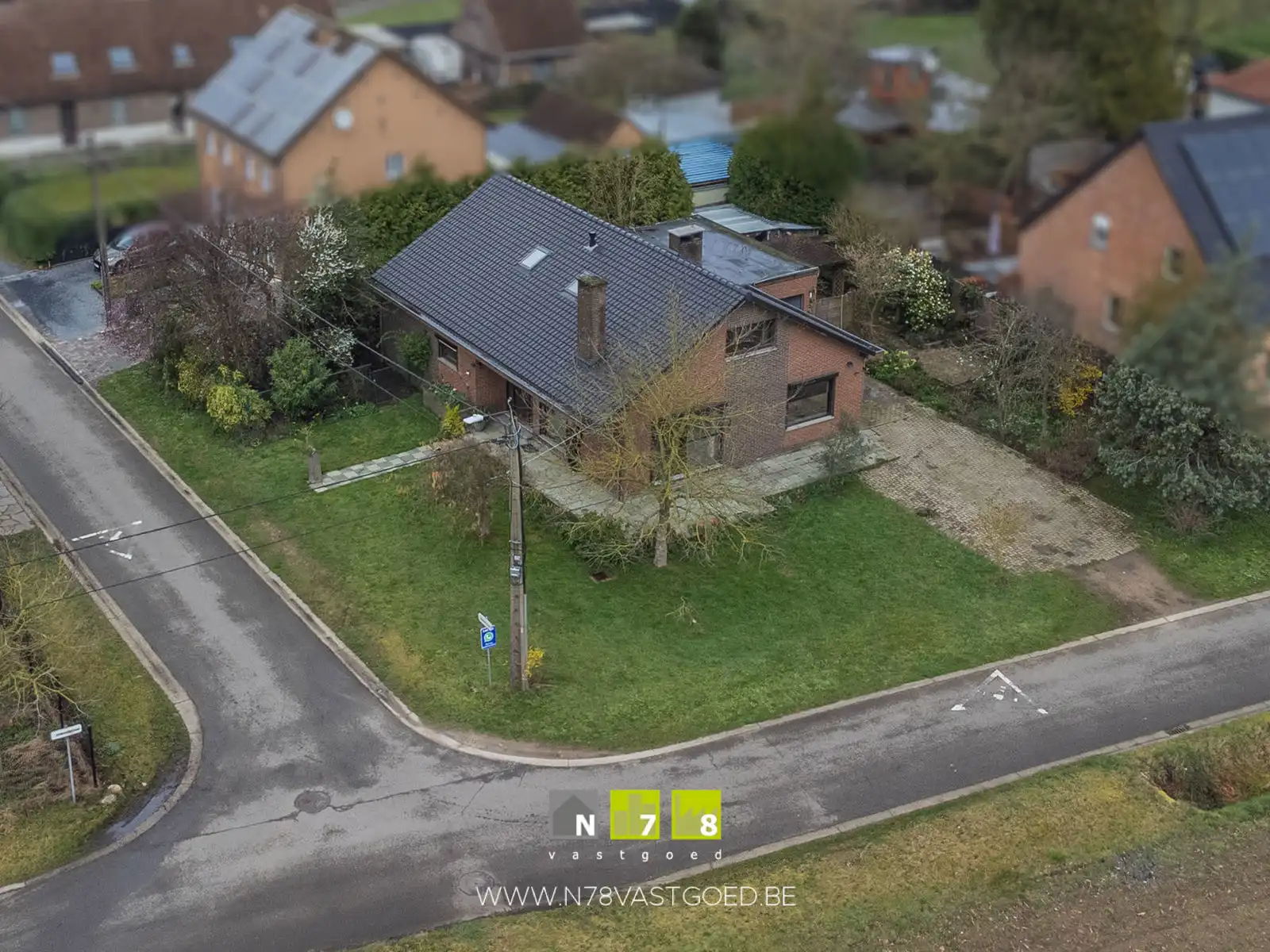 Huis te koop foto 24