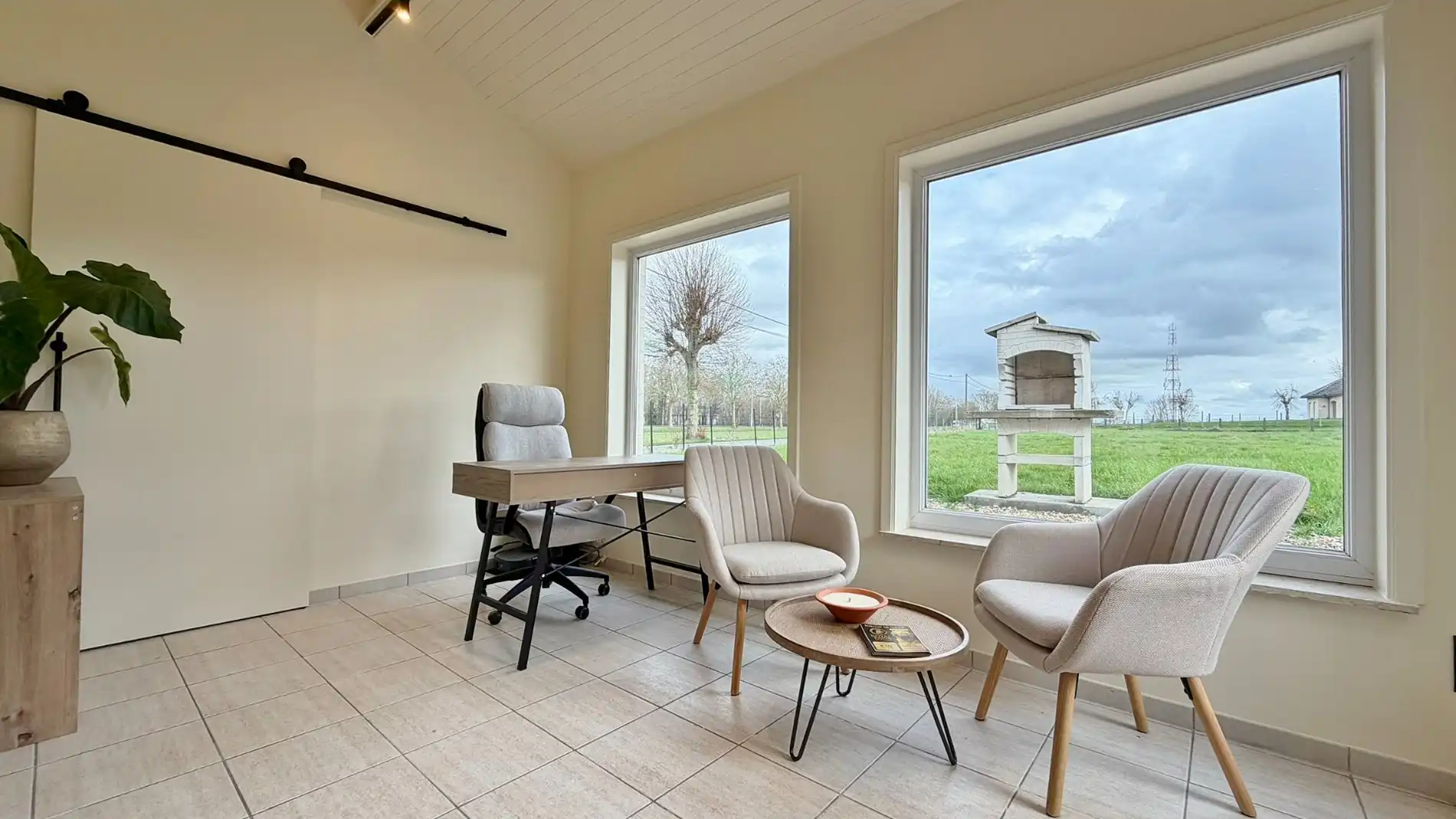 Vrijstaande woning op groot hoekperceel van 1.440 m² met open zicht en uitbreidingsmogelijkheden foto 9