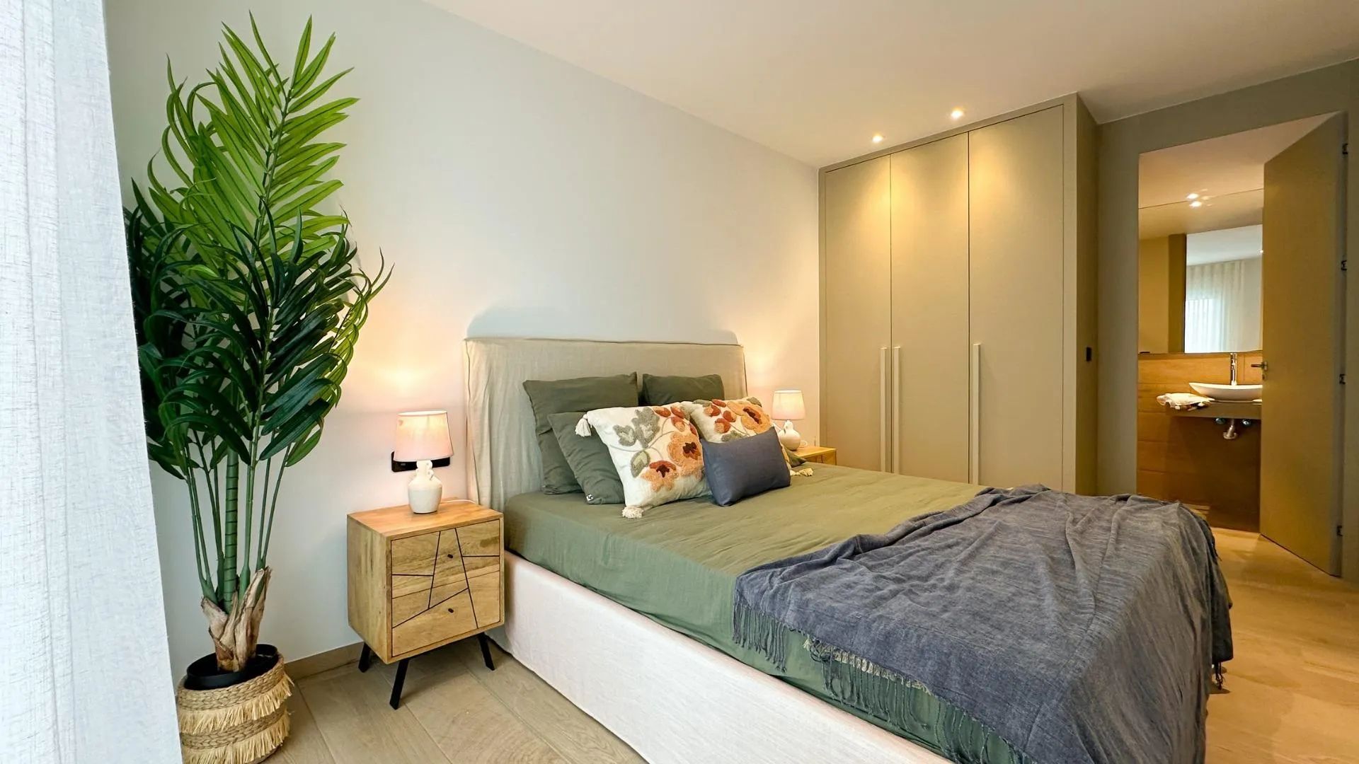 Luxe wonen te midden van groen en golf – jouw moderne woning in exclusieve golf wacht op je! foto 12