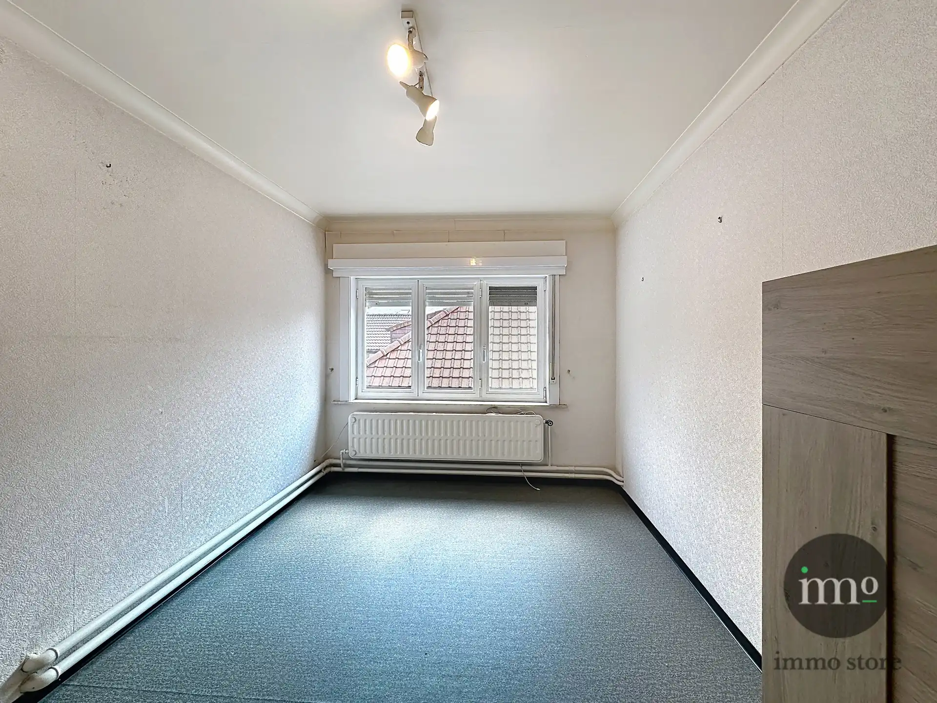 Stevige woning met tuin op rustige ligging in Ternat foto 16