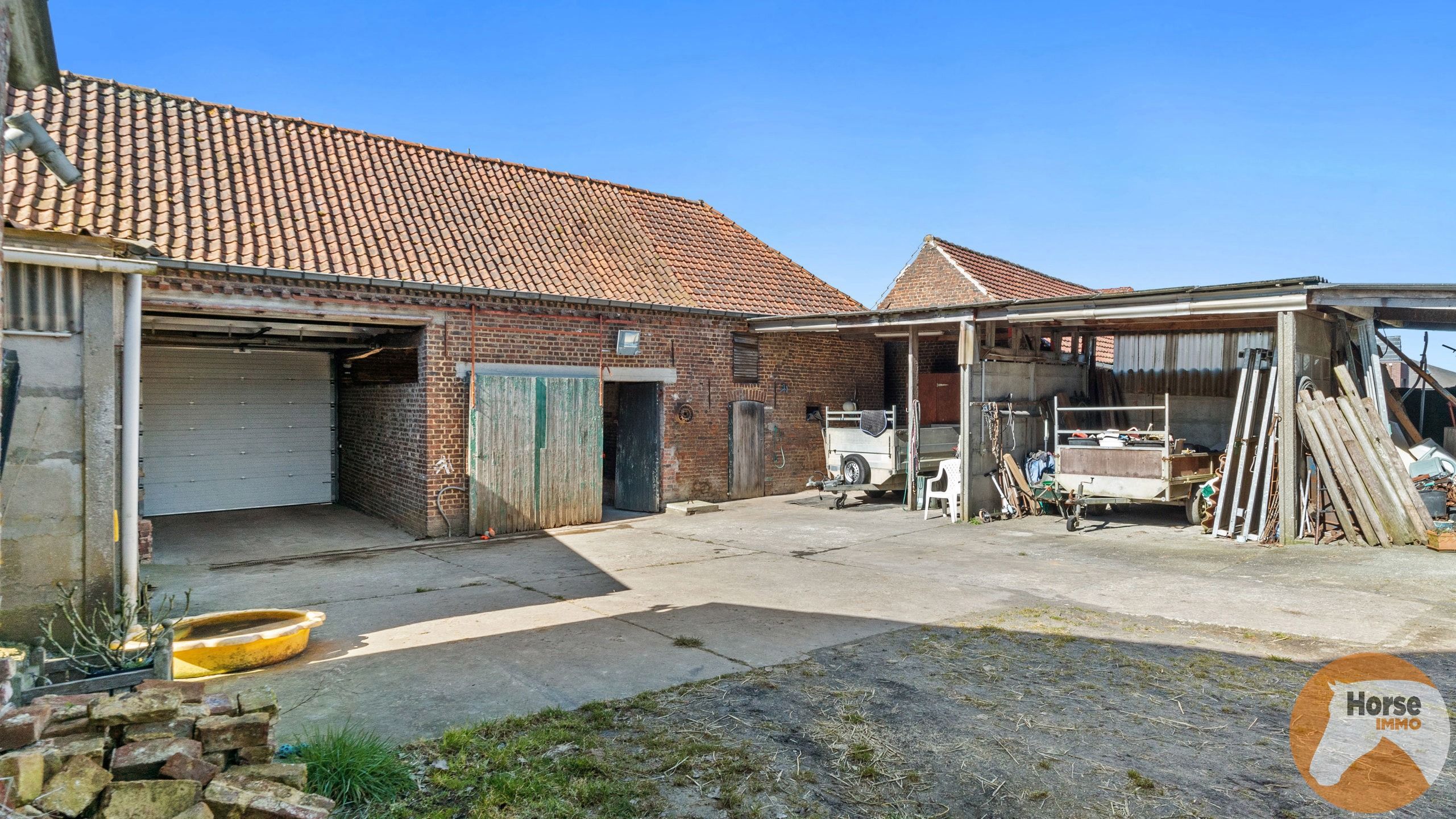 ZWALM - Hoeve met stallen en weides op +/-1,5HA foto 24