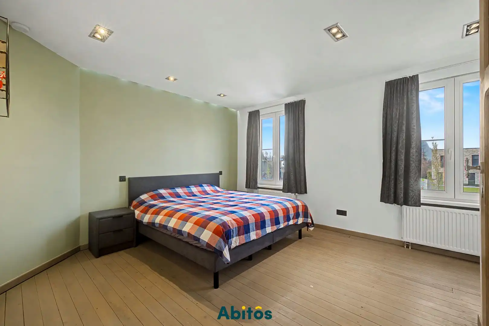 Instapklare woning met drie slaapkamers en leuke tuin foto 15