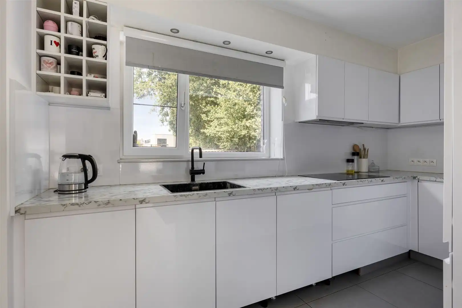 TE KOOP: Recente, halfopen bebouwing te Heusden-Zolder!  foto 7